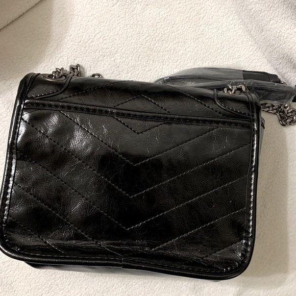 Niki Inspired Chain Bag - Picture 5 of 6